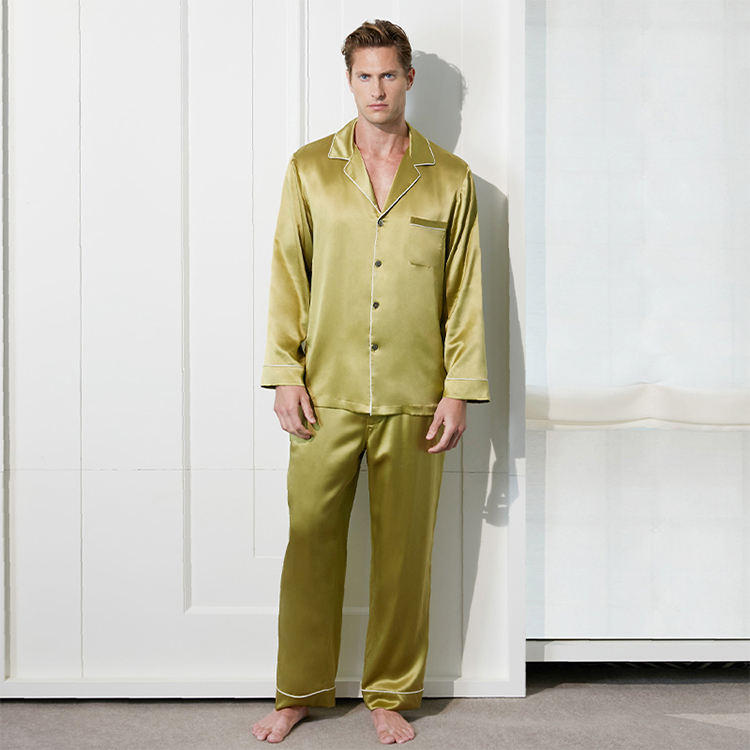 Luxury men’s silk pajamas manufacturer collection (4) Men’s silk pajamas manufacturer luxury loose fit sleepwear