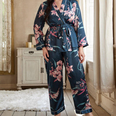 Satin plus size women’s fashion pajamas two-piece set