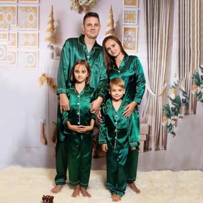 Silk family pajamas manufacturer high quality matching sets