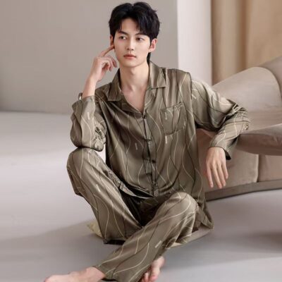 High-end men’s satin pajama set for spring and autumn
