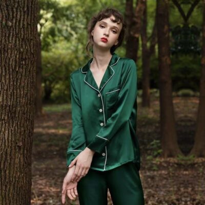 Solid color women’s silk pajama set