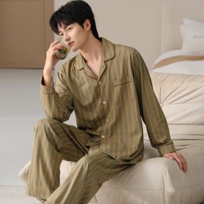 High-quality men’s cotton pajama set for homewear