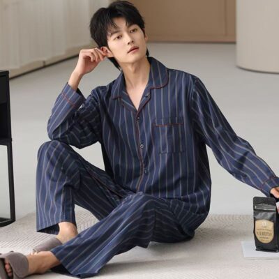High-quality men’s cotton pajama set for homewear