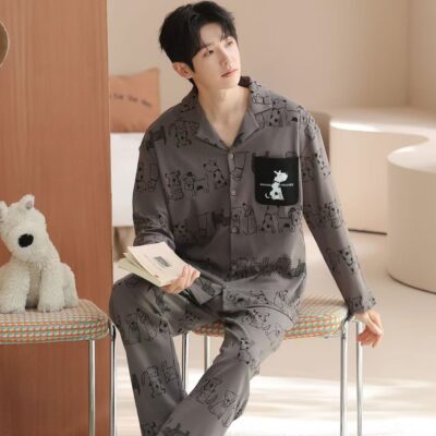 Loose-fit men’s long-sleeve cotton pajama set for spring and autumn