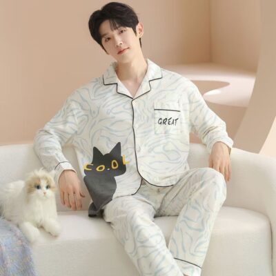 Loose-fit men’s long-sleeve cotton pajama set for spring and autumn