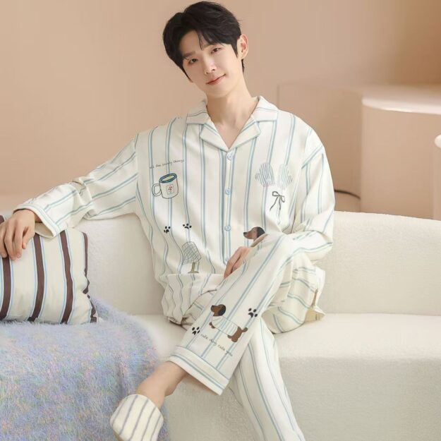Spring and Autumn Loose-Fit Men’s Cotton Pajamas (6) Loose-fit men’s long-sleeve cotton pajama set for spring and autumn