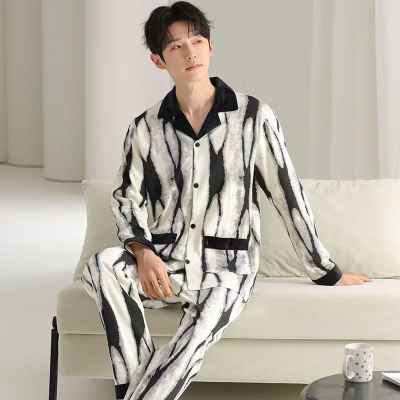 Minimal turn-down collar casual loose men cotton pajamas