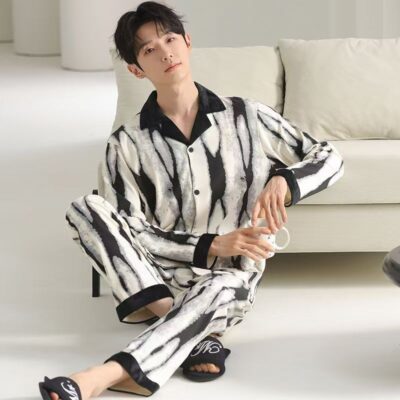 Minimal turn-down collar casual loose men cotton pajamas