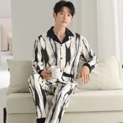Minimal turn-down collar casual loose men cotton pajamas